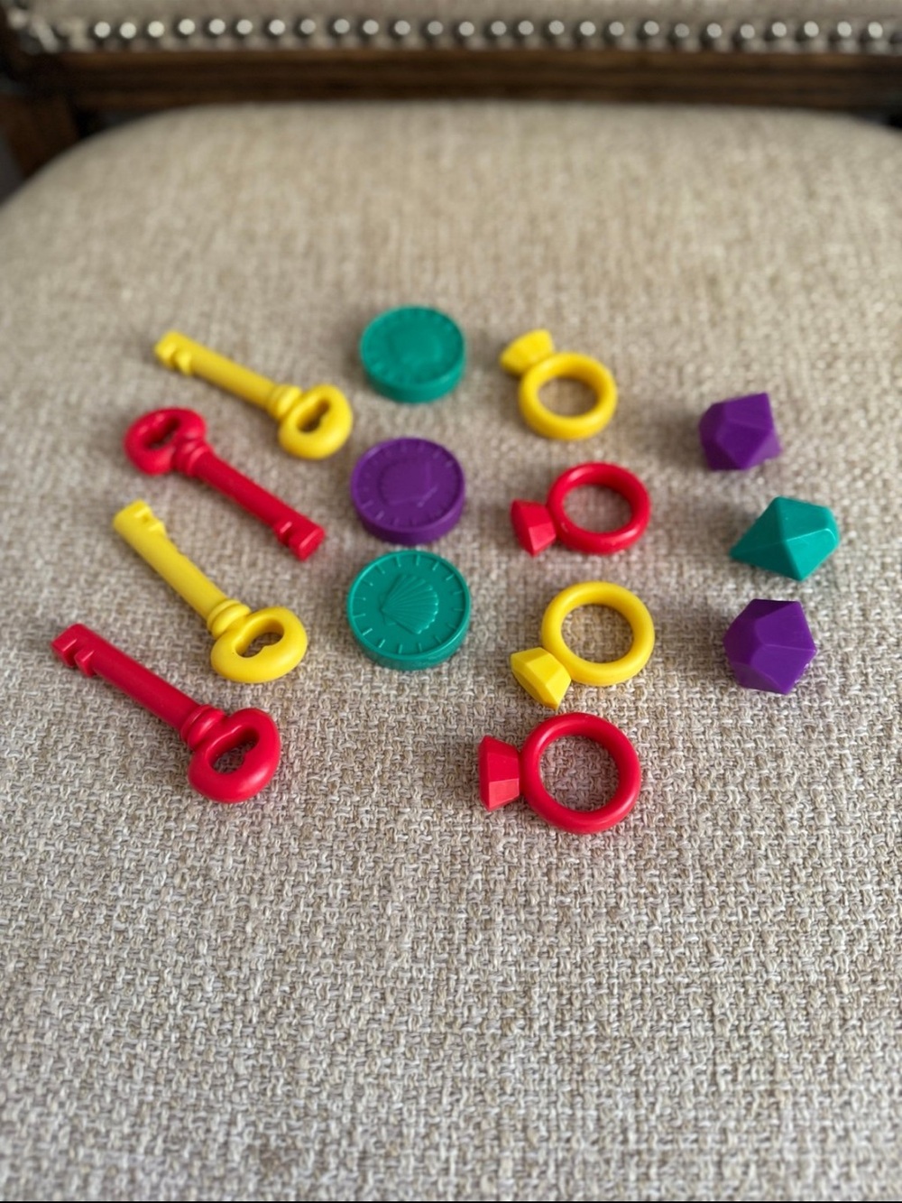 Treasure Box toys set of 14 sensory bin pirate pieces in bright colors
